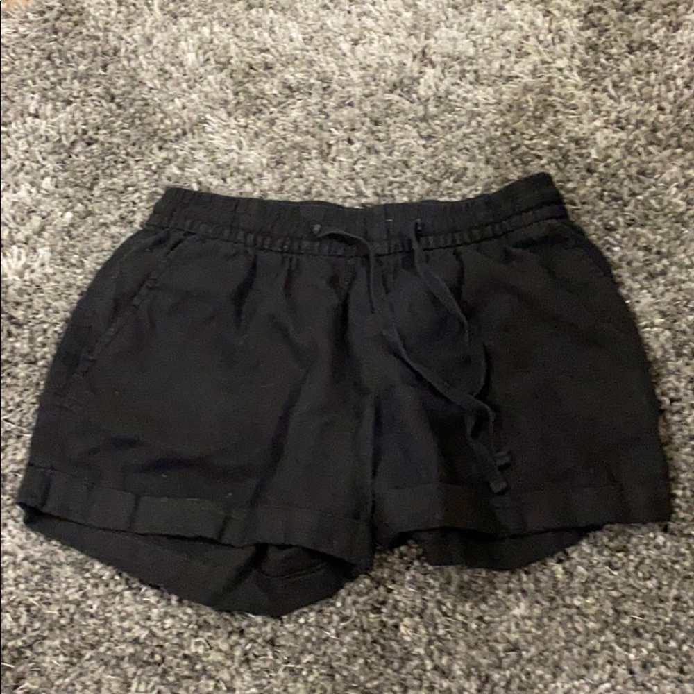 Linen material shorts. Great condition.